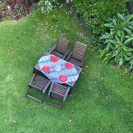Stylish, Sunny & Spacious 2 Bedroom Apartment, Mosman Sidney Exterior foto